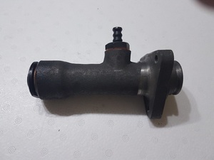 Hlavný brzdový valec M 24 ,M22 25,4mm